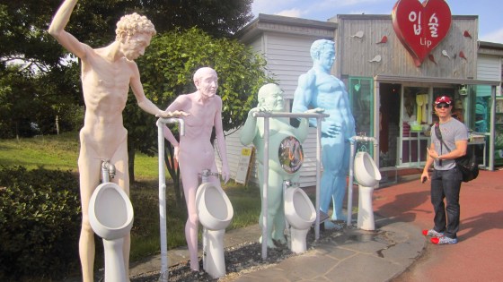 "Take Your Pick". Yes, the faucets work. 